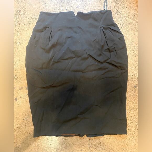 🖤 David Buchman Wool Pencil Skirt - Classic Elegance with a Modern Twist 🖤 - Picture 1 of 4